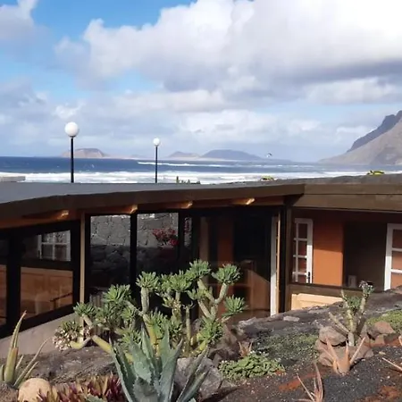 Guest house Famaraiso Eco Famara